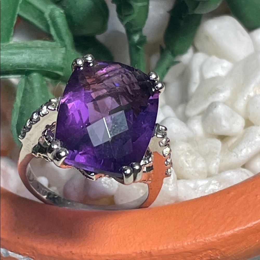 💎💎💎BOGOHO💎💎💎Vibrant Amethyst Silver Ring-size 6 - Picture 8 of 12